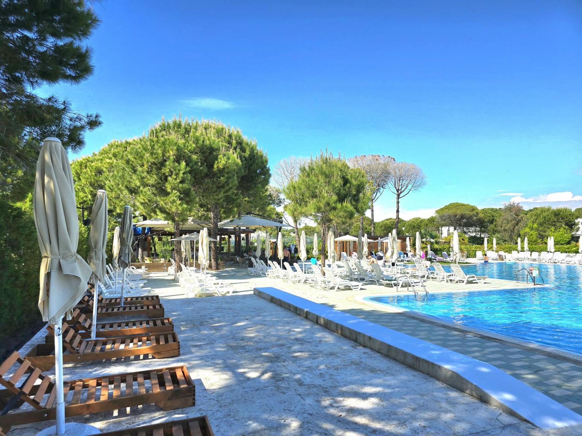 Modern Villas At Perla Resort Durres Ngoại thất bức ảnh