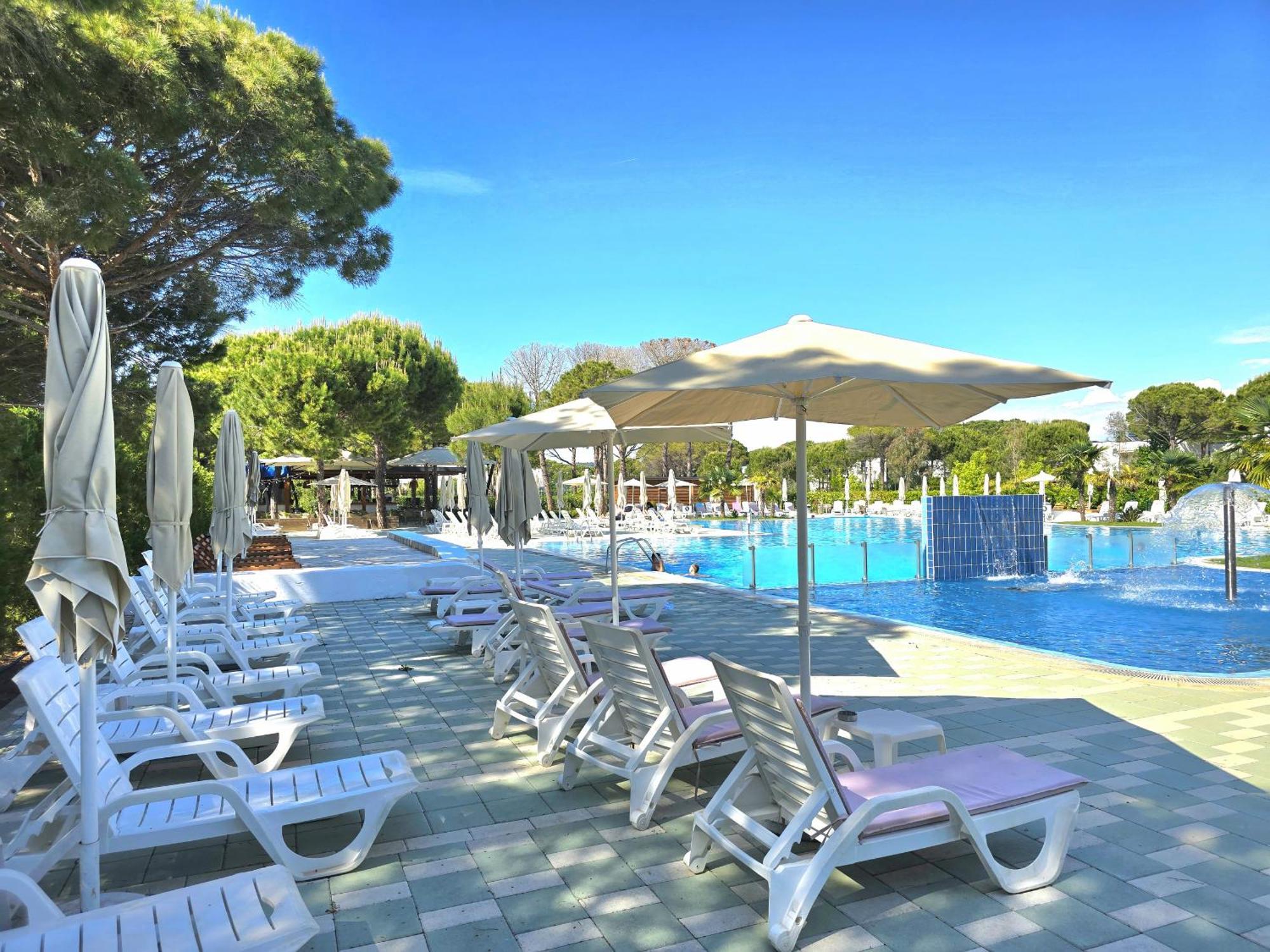 Modern Villas At Perla Resort Durres Ngoại thất bức ảnh